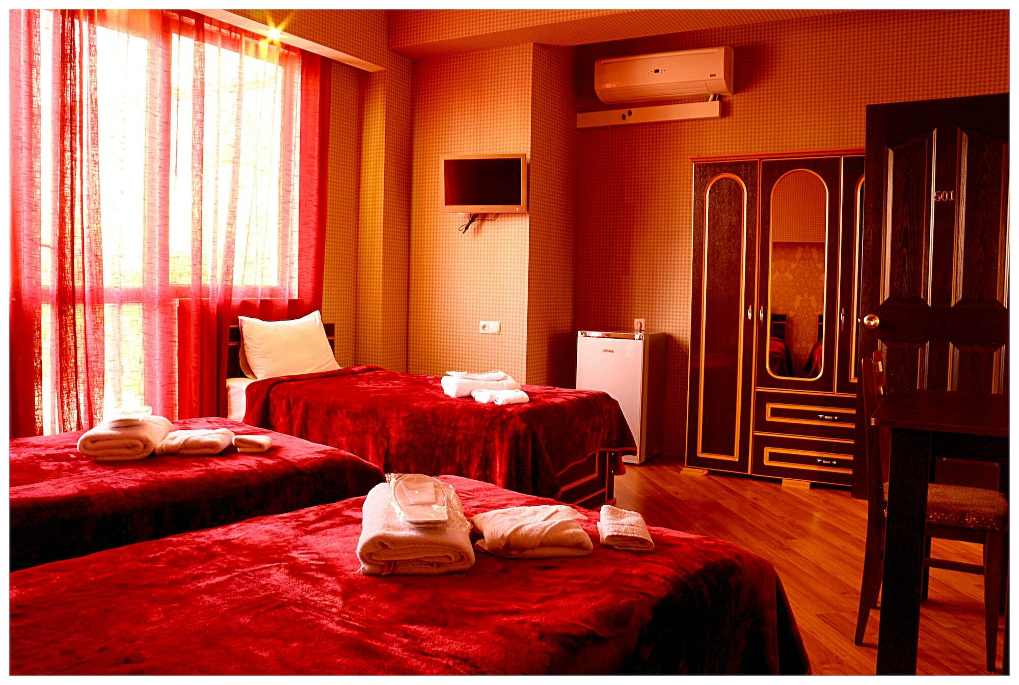 Begi Hotel Тбилиси Экстерьер фото